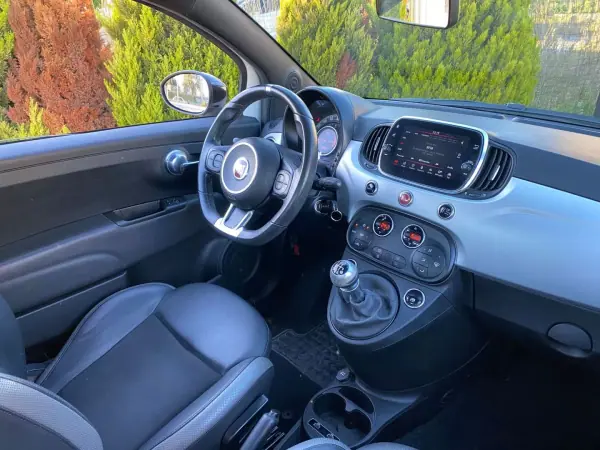 Fiat 500 2021 - 12990 EUR, 76485 km - AUTO.MOTO.pt - 76485km - foto 10 de 17