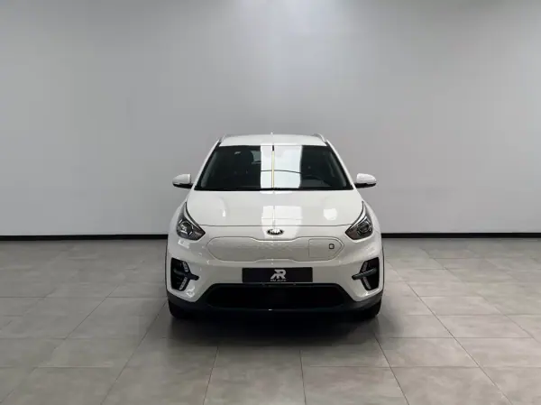 Kia e-Niro 2021 - 21900 EUR, 58000 km - AUTO.MOTO.pt - 58000km - foto 2 de 21