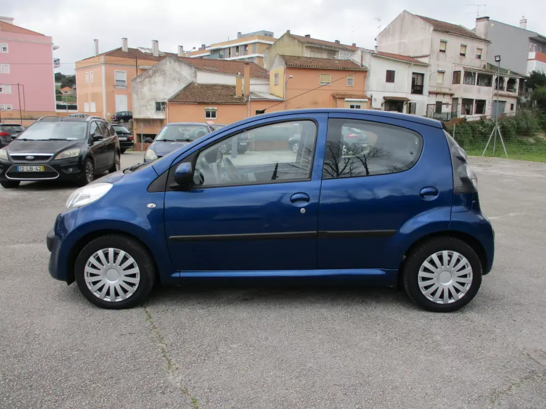 Citroën C1 2007 - 4500 EUR, 179000 km - AUTO.MOTO.pt - 179000km - foto 5 de 11