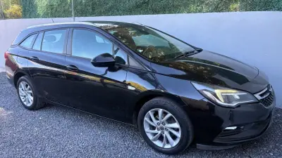 Opel Astra Sports Tourer 2019 - 9400 EUR, 159000 km - 159000km - foto 8 de 12