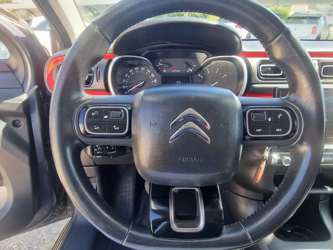 Citroën C3 2017 - 10499 EUR, 217527 km - AUTO.MOTO.pt - 217527km - foto 9 de 22