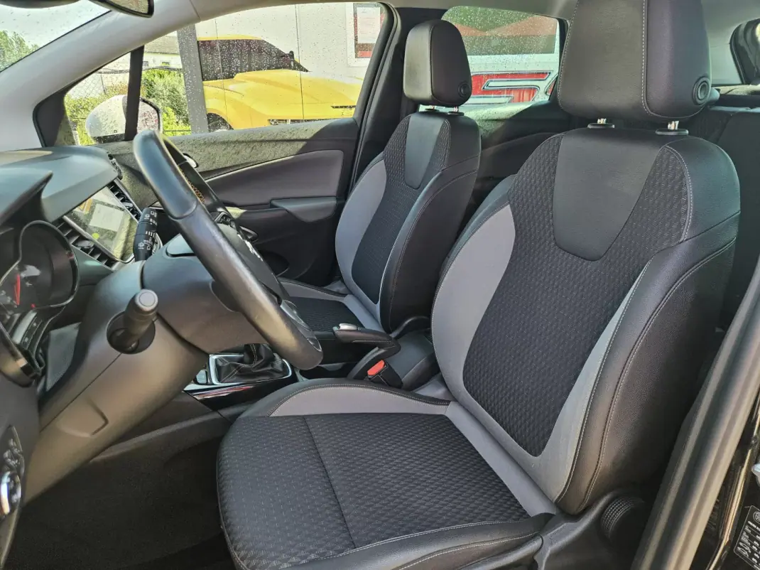 Opel Crossland X 2018 - 12800 EUR, 112200 km - 112200km - foto 10 de 45