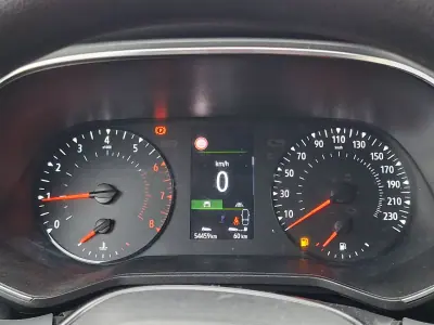 Renault Clio 2020 - 13250 EUR, 54500 km - AUTO.MOTO.pt - 54500km - foto 19 de 25