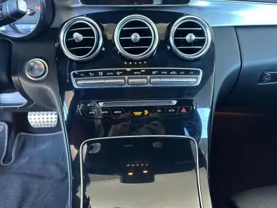 Mercedes-Benz C 220 2017 - 27900 EUR, 142254 km - AUTO.MOTO.pt - 142254km - foto 20 de 31