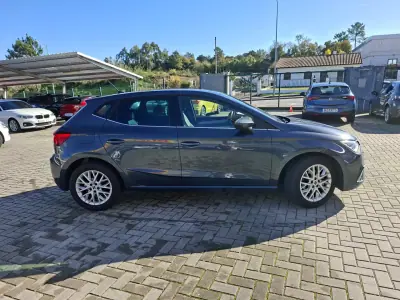 SEAT Ibiza 2024 - 18500 EUR, 17900 km - AUTO.MOTO.pt - 17900km - foto 5 de 33