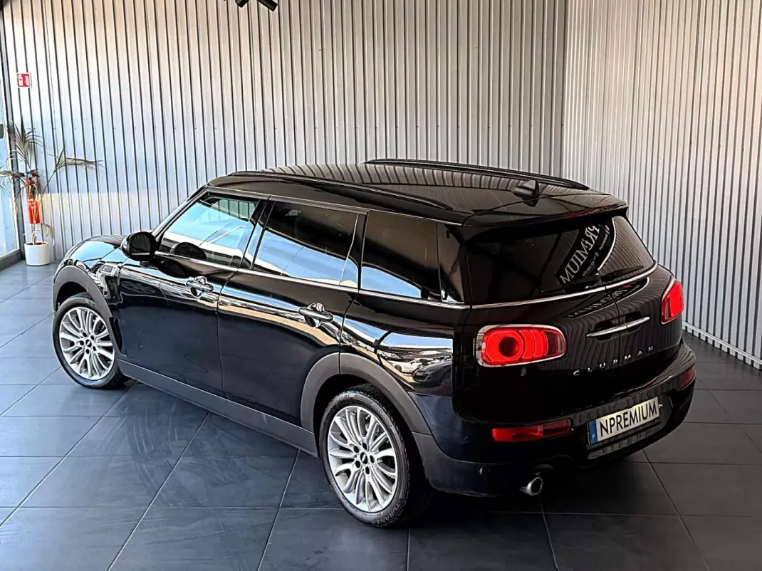 MINI Clubman 2019 - 18500 EUR, 43000 km - 43000km - foto 2 de 35