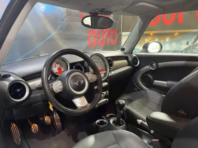 MINI Cooper S 2008 - 8999 EUR, 158000 km - AUTO.MOTO.pt - 158000km - foto 33 de 48