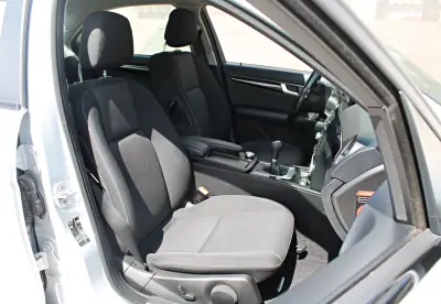 Mercedes-Benz C 220 2013 - 15900 EUR, 122723 km - AUTO.MOTO.pt - 122723km - foto 14 de 27