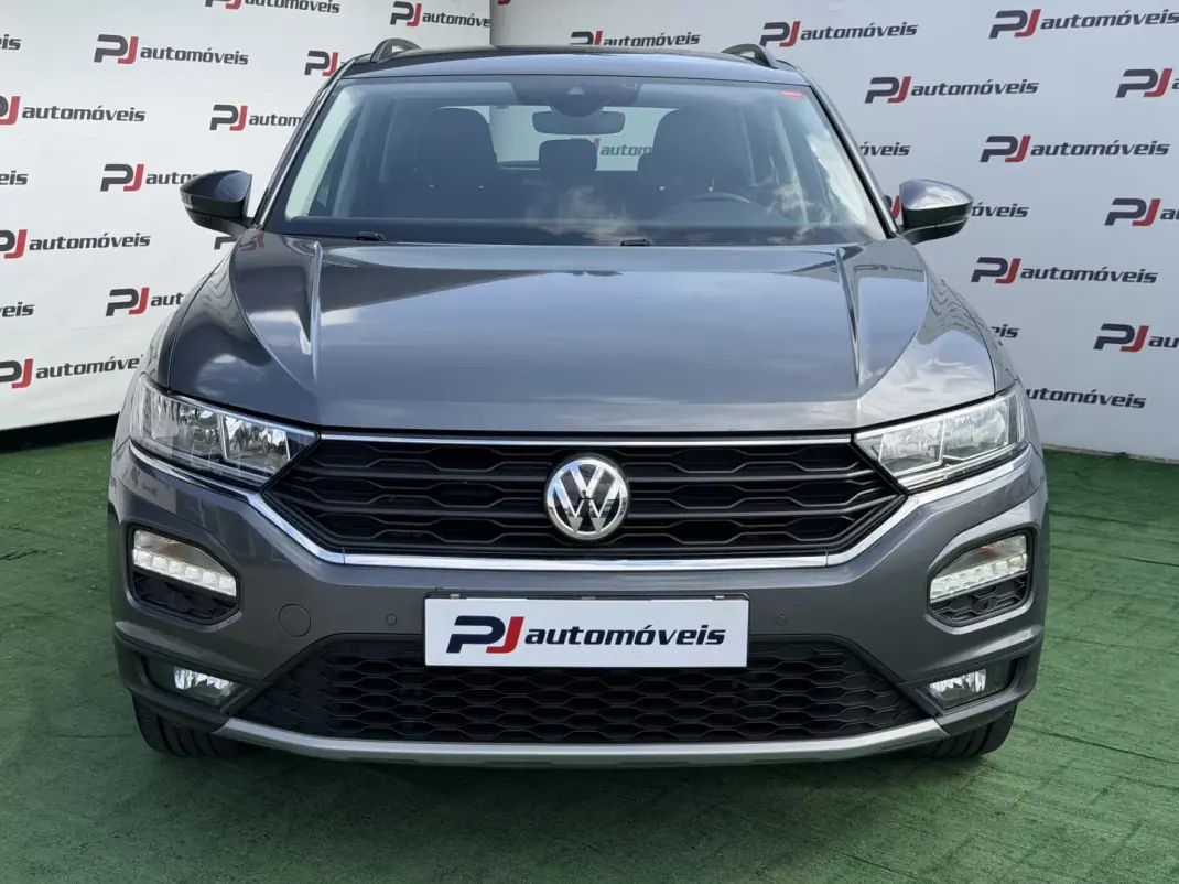Volkswagen T-Roc 2020 - 19850 EUR, 142560 km - AUTO.MOTO.pt - 142560km - foto 3 de 20