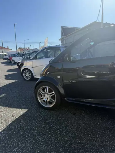 Smart Fortwo Cabrio 2015 - 10980 EUR, 62000 km - AUTO.MOTO.pt - 62000km - foto 3 de 3