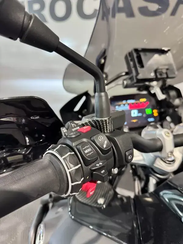 BMW F 800 GS Triple Black 2021 - 21900 EUR, 10315 km - AUTO.MOTO.pt - 10315km - foto 11 de 41