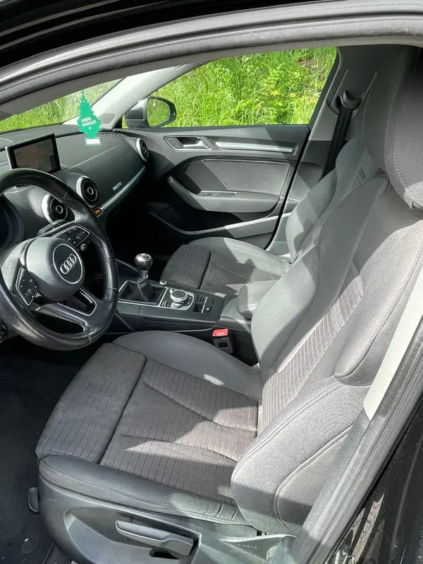 Audi A3 Limousine 2017 - 18490 EUR, 165000 km - AUTO.MOTO.pt - 165000km - foto 8 de 15