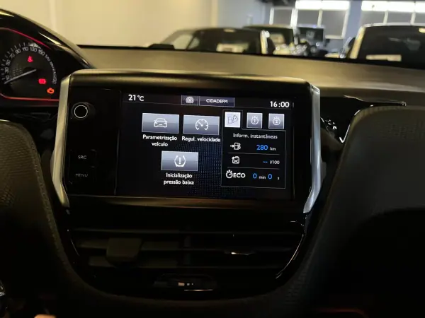 Peugeot 2008 2016 - 9990 EUR, 90000 km - AUTO.MOTO.pt - 90000km - foto 26 de 49