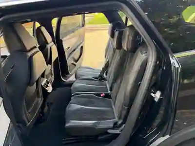 Peugeot 5008 2018 - 17500 EUR, 250000 km - 250000km - foto 7 de 10