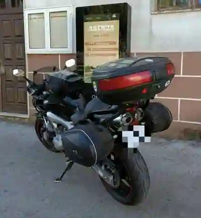Yamaha FZ 6 2008 - 3350 EUR, 65300 km - 65300km - foto 6 de 10