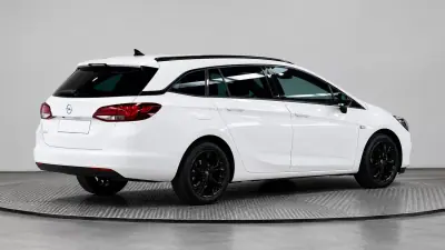 Opel Astra Sports Tourer 2022 - 11250 EUR, 146000 km - AUTO.MOTO.pt - 146000km - foto 3 de 9