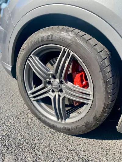 Audi Q7 2017 — foto 6 de 27