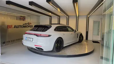 Porsche Panamera Sport Turismo 2024 - 119900 EUR, 45564 km - AUTO.MOTO.pt - 45564km - foto 4 de 63