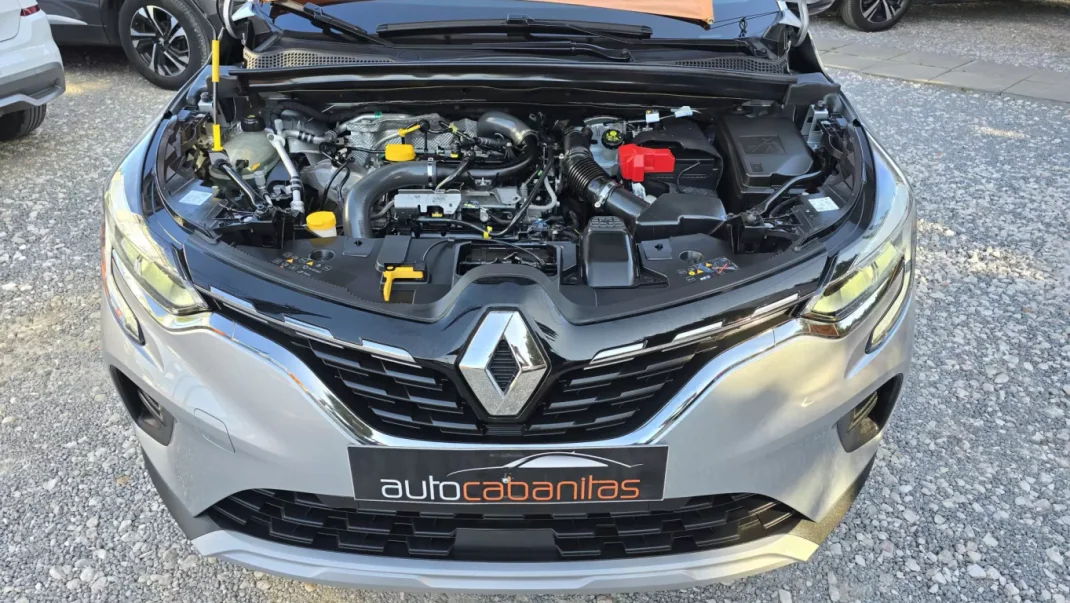 Renault Captur 2020 - 16000 EUR, 75000 km - AUTO.MOTO.pt - 75000km - foto 21 de 21