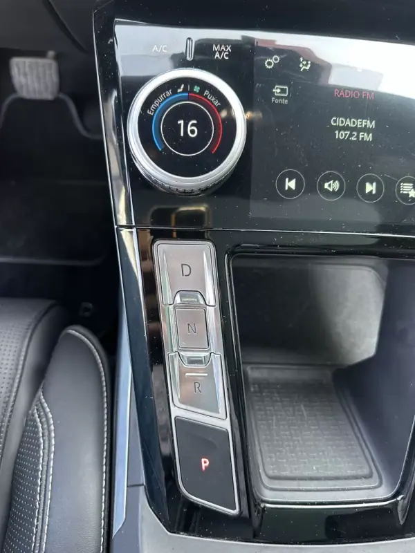 Jaguar I-Pace 2018 - 27900 EUR, 113000 km - AUTO.MOTO.pt - 113000km - foto 56 de 59