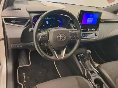 Toyota Corolla Touring Sports 2022 - 23890 EUR, 76186 km - foto 6 de 10