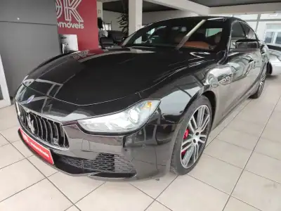 Maserati Ghibli 2015 - 34500 EUR, 129900 km - AUTO.MOTO.pt - 129900km - foto 5 de 36