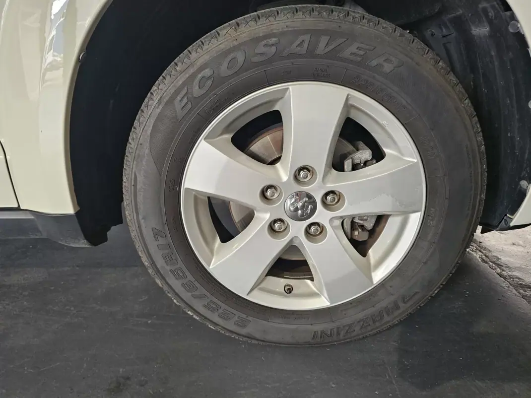 Dodge Journey 2010 - 8800 EUR, 217281 km - 217281km - foto 34 de 37
