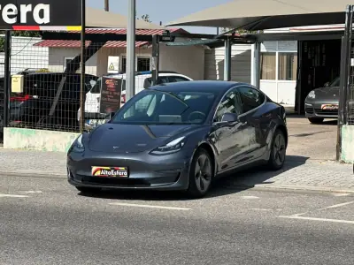 Tesla Model 3 2020 - 33900 EUR, 48971 km - 48971km - foto 14 de 31