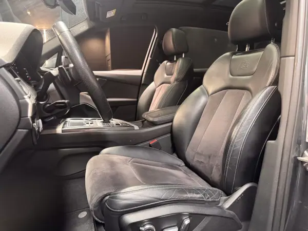Audi Q7 2019 - 49990 EUR, 139800 km - AUTO.MOTO.pt - 139800km - foto 24 de 31