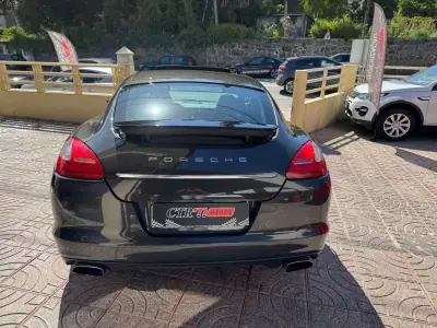 Porsche Panamera 2012 - 32900 EUR, 194000 km - AUTO.MOTO.pt - 194000km - foto 8 de 32