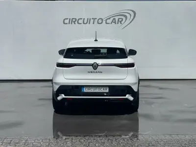 Renault Mégane E-Tech 2022 - 23900 EUR, 75483 km - AUTO.MOTO.pt - 75483km - foto 11 de 30