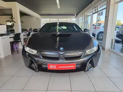 BMW i8 2017 - 65500 EUR, 96600 km - AUTO.MOTO.pt - 96600km - foto 3 de 38