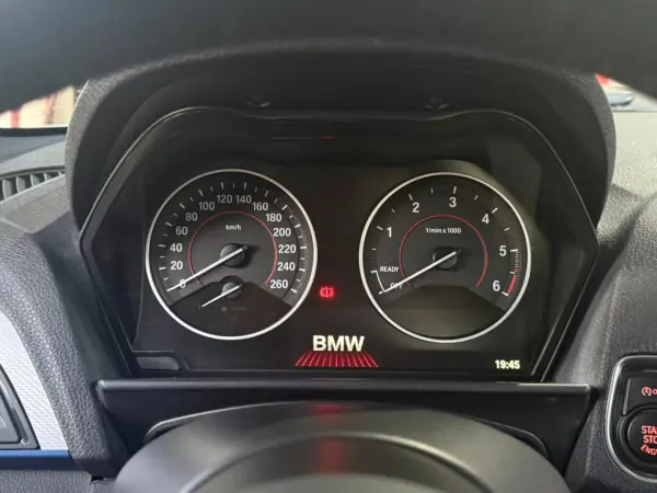 BMW 116 2016 - 18900 EUR, 140456 km - AUTO.MOTO.pt - 140456km - foto 17 de 29