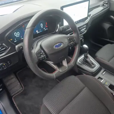Ford Focus 2024 - 22950 EUR, 34136 km - AUTO.MOTO.pt - 34136km - foto 25 de 27