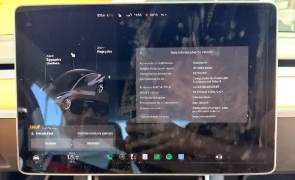 Tesla Model 3 2020 - 21500 EUR, 138000 km - 138000km - foto 15 de 18