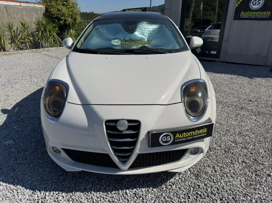 Alfa Romeo MiTo 2012 - 7900 EUR, 194000 km - 194000km - foto 2 de 8