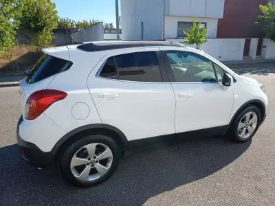 Opel Mokka X 2015 - 9990 EUR, 113500 km - AUTO.MOTO.pt - 113500km - foto 6 de 22