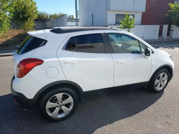 Opel Mokka X 2015 - 9990 EUR, 113500 km - AUTO.MOTO.pt - 113500km - foto 6 de 22