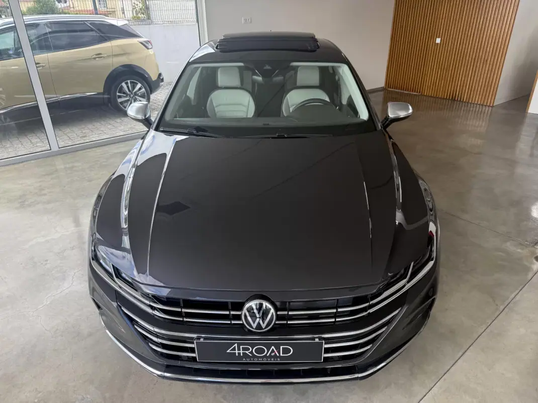 Volkswagen Arteon Shooting Brake 2021 - 23500 EUR, 168600 km - AUTO.MOTO.pt - 168600km - foto 15 de 144