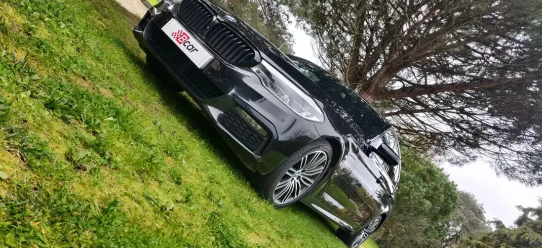 BMW 530e 2019 - 28499 EUR, 113000 km - AUTO.MOTO.pt - 113000km - foto 7 de 51