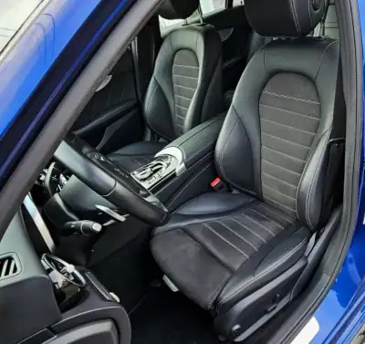 Mercedes-Benz C 300 2020 - 41500 EUR, 94000 km - AUTO.MOTO.pt - 94000km - foto 27 de 46