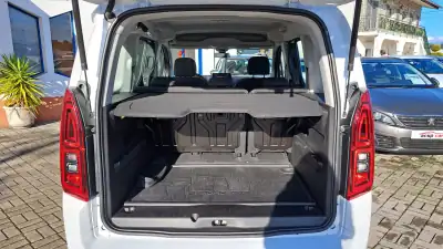 Toyota Proace City Verso 1.5D L1 Confort 2022 - 22900 EUR, 171567 km - AUTO.MOTO.pt - 171567km - foto 11 de 35