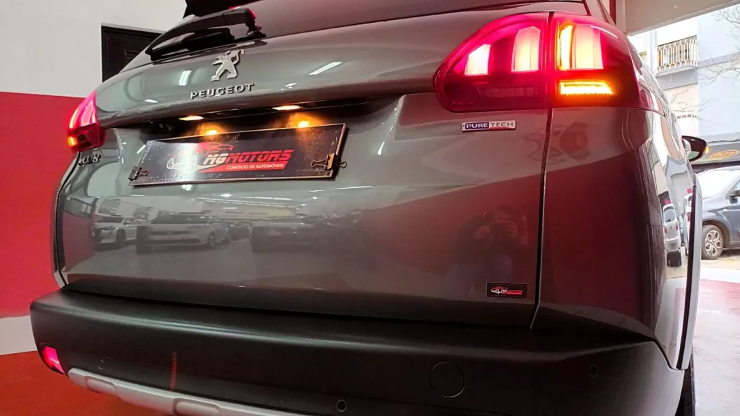 Peugeot 2008 2016 - 13750 EUR, 44423 km - AUTO.MOTO.pt - 44423km - foto 7 de 58