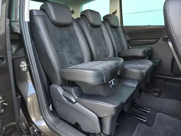 Volkswagen Sharan 2019 - 29700 EUR, 115600 km - AUTO.MOTO.pt - 115600km - foto 40 de 52
