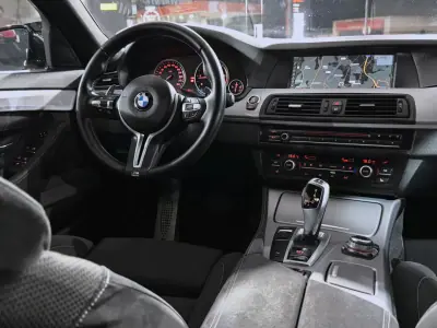 BMW 520 2012 - 18900 EUR, 219464 km - AUTO.MOTO.pt - 219464km - foto 10 de 23