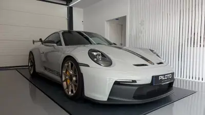 Porsche 992 2023 - 229990 EUR, 6875 km - AUTO.MOTO.pt - 6875km - foto 7 de 42