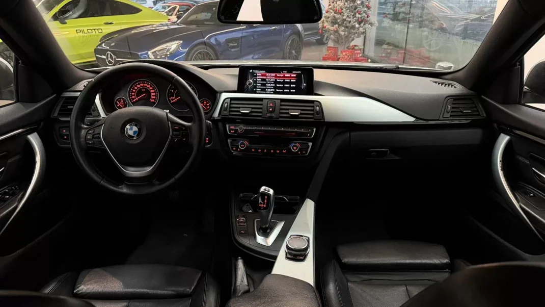 BMW 420 Gran Coupé 2016 - 17990 EUR, 256207 km - AUTO.MOTO.pt - 256207km - foto 25 de 26