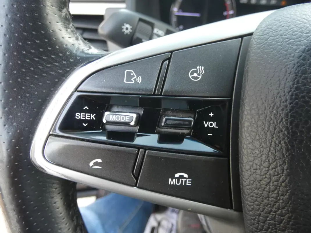 SsangYong Musso 2018 - 27500 EUR, 132000 km - AUTO.MOTO.pt - 132000km - foto 32 de 50