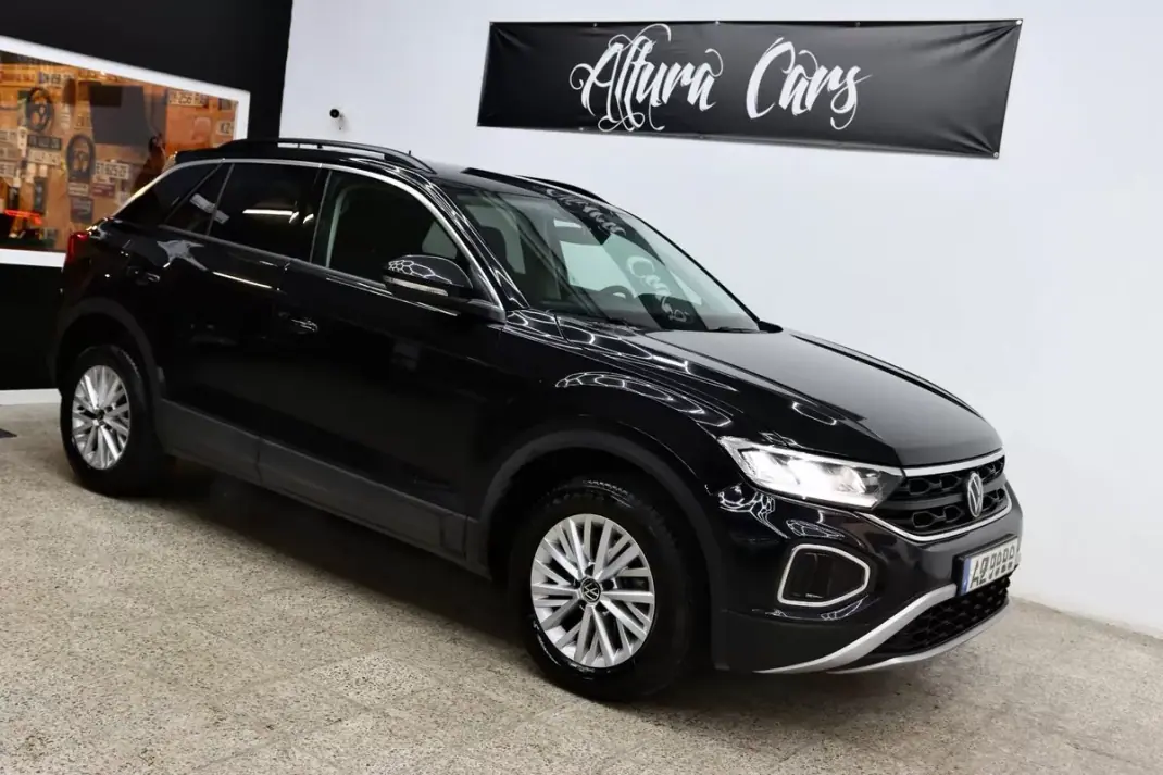 Volkswagen T-Roc 2023 - 22900 EUR, 50683 km - 50683km - foto 26 de 31