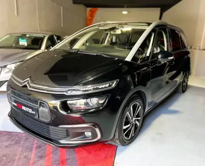 Citroën C4 Spacetourer 2022 - 22000 EUR, 111000 km - AUTO.MOTO.pt - 111000km - foto 1 de 46